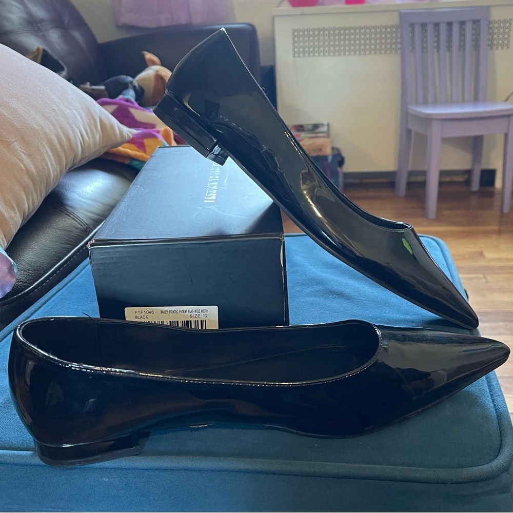Fashion to figure - sz 12 women’s black patent leather